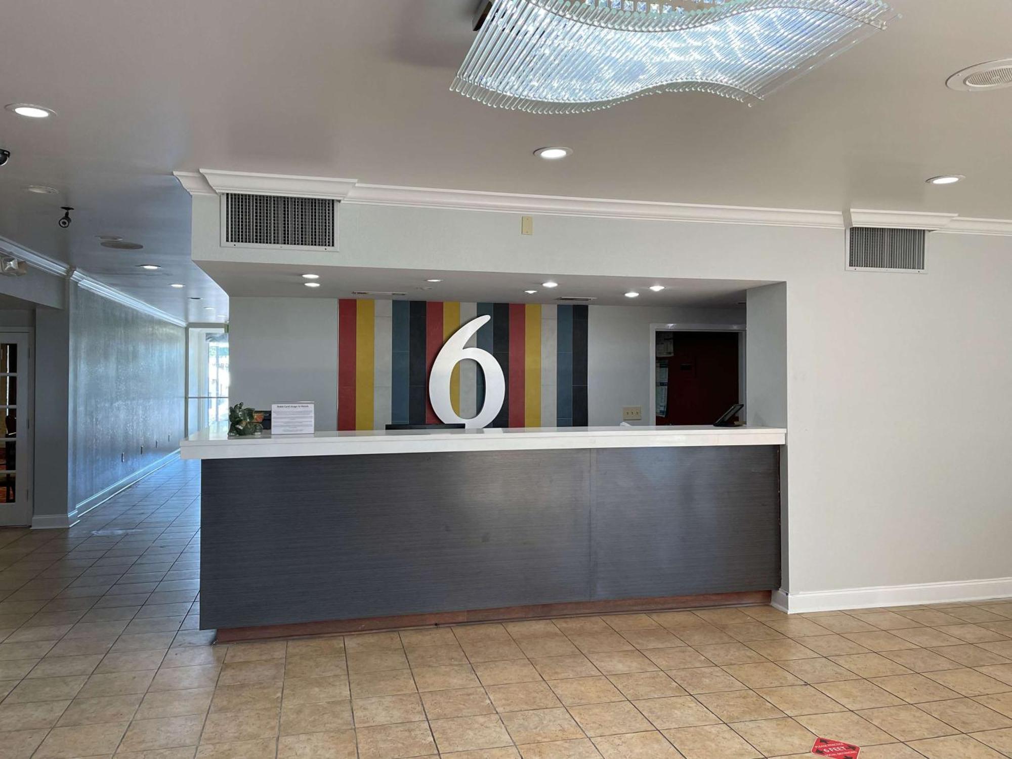 Motel 6 Opelika Al מראה חיצוני תמונה